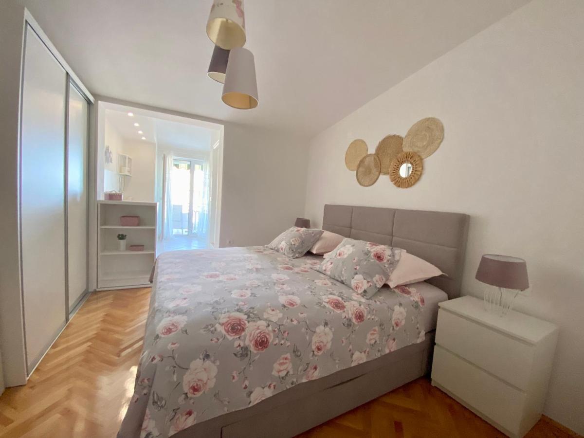 Apartmani Marko Tučepi Buitenkant foto