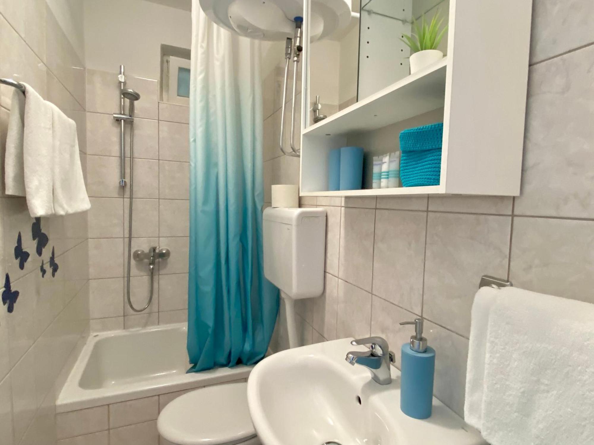 Apartmani Marko Tučepi Buitenkant foto